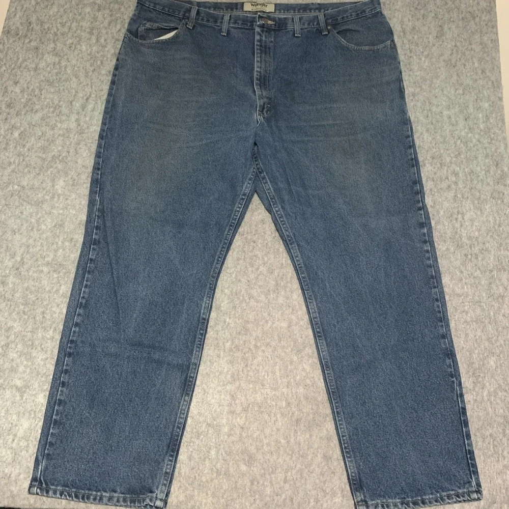 Wrangler Authentics Men's Dark Stonewash Jeans 100% Cotton (ZM200SD) Size 48x32